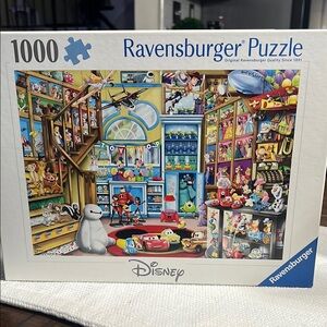 Disney  Puzzle - 1000 Pieces - Multicolor